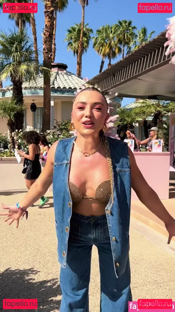 Peyton List Onlyfans Photo Gallery 