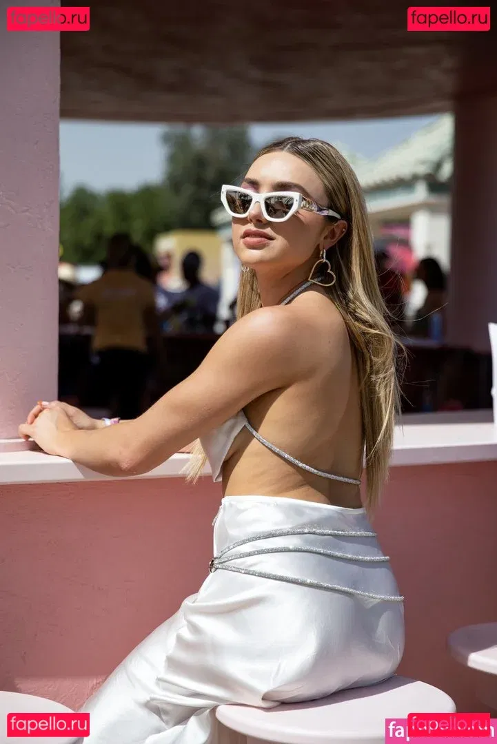 Peyton List Onlyfans Photo Gallery 