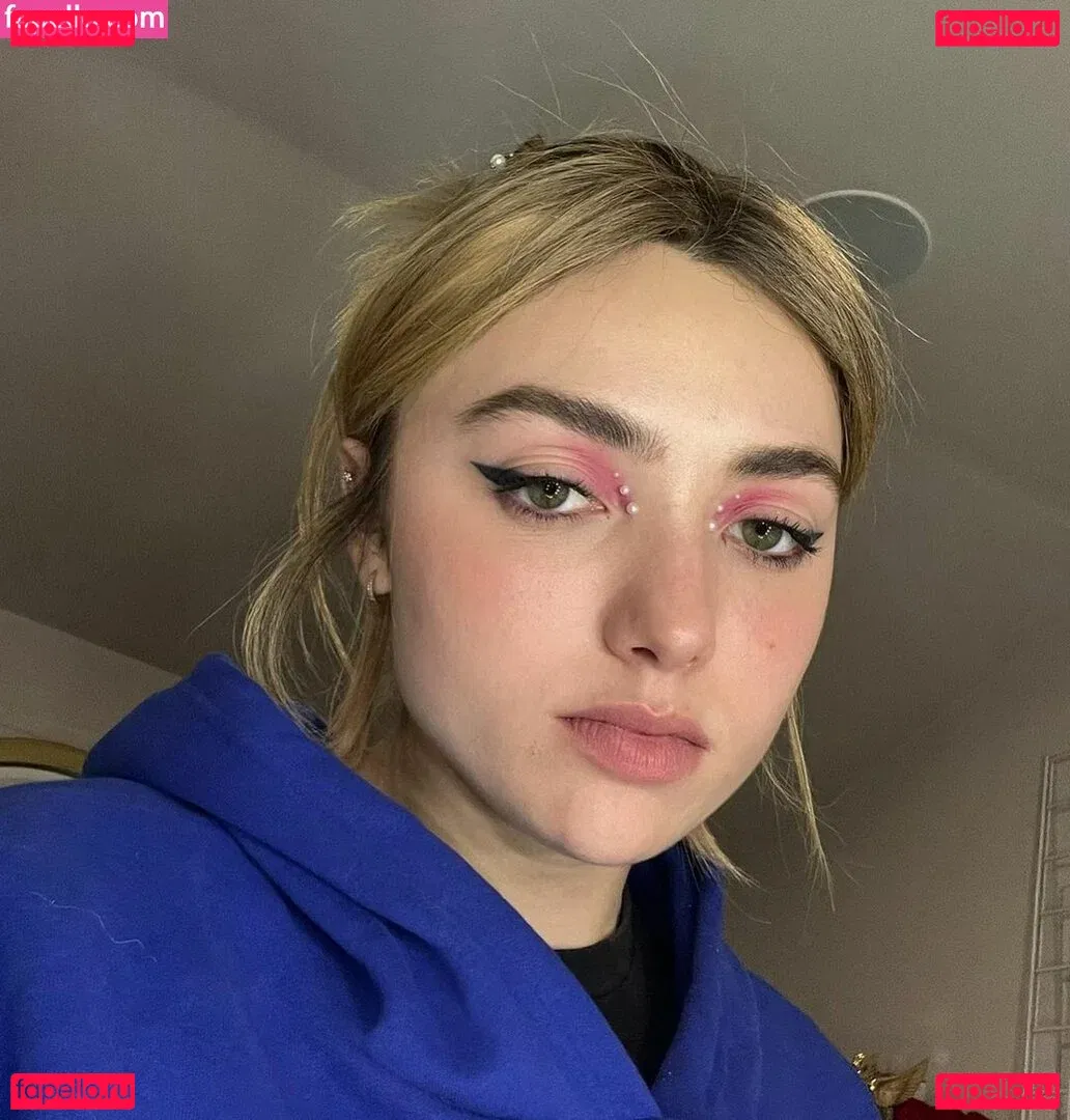 Peyton List Onlyfans Photo Gallery 