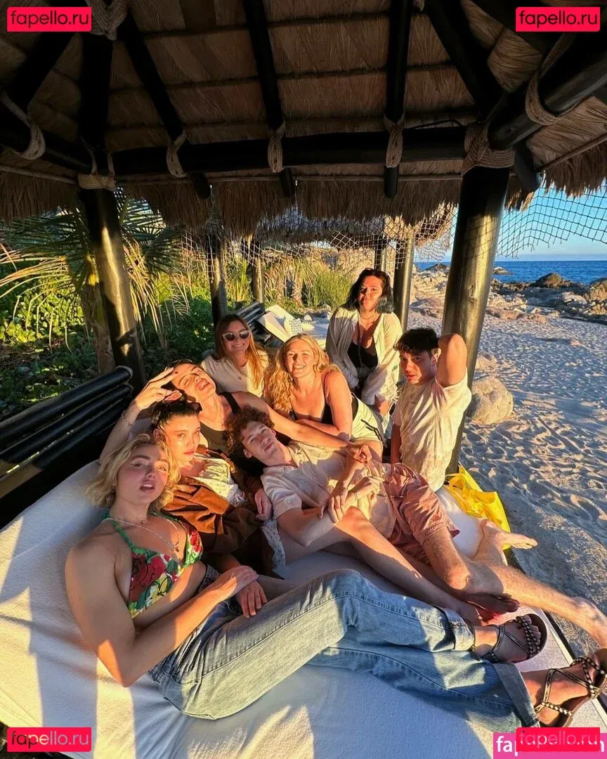 Peyton List Onlyfans Photo Gallery 