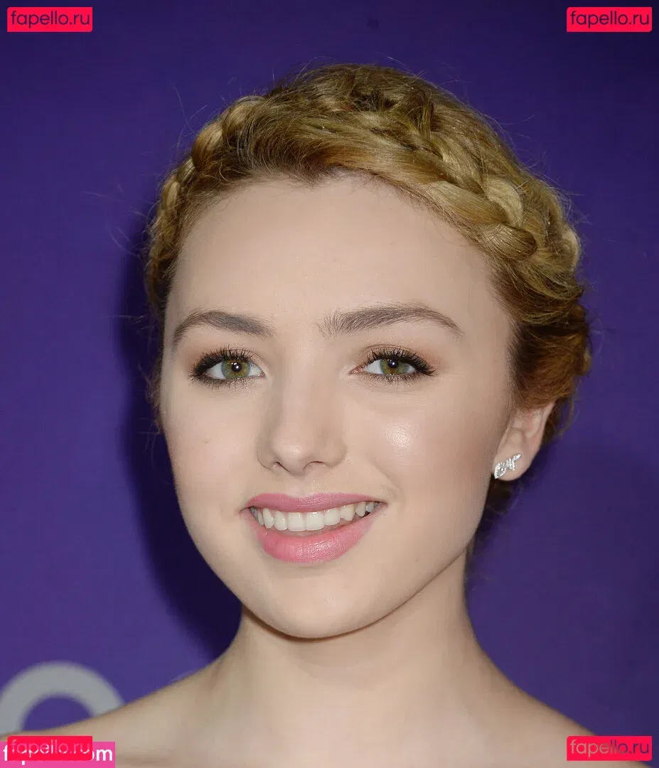 Peyton List Onlyfans Photo Gallery 