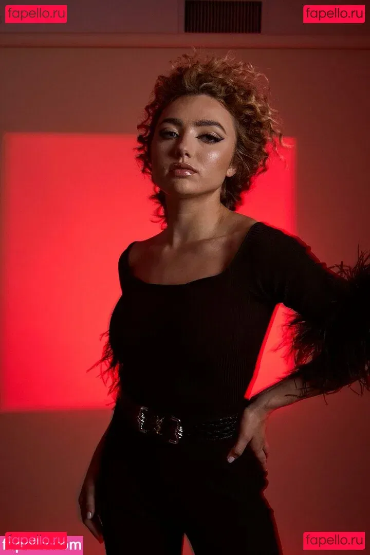 Peyton List Onlyfans Photo Gallery 