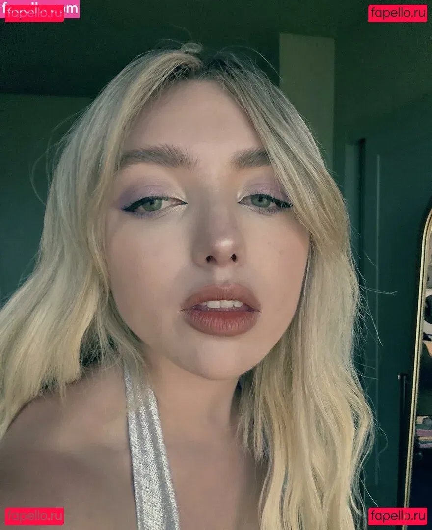 Peyton List Onlyfans Photo Gallery 