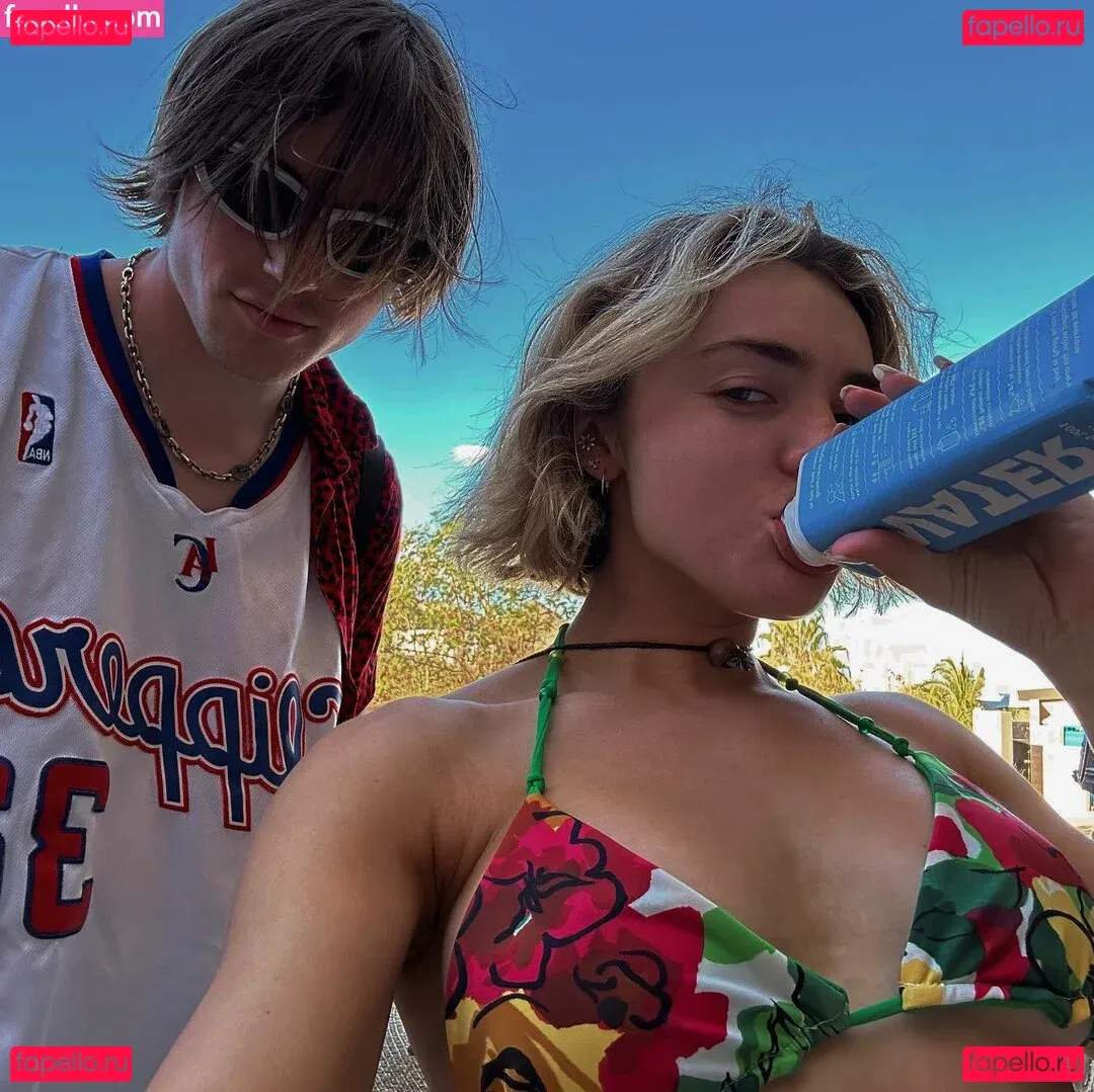 Peyton List Onlyfans Photo Gallery 