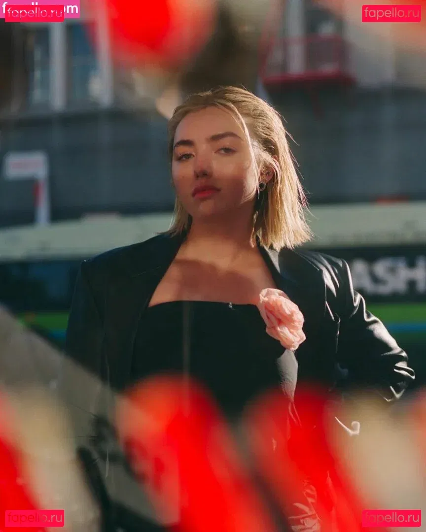 Peyton List Onlyfans Photo Gallery 