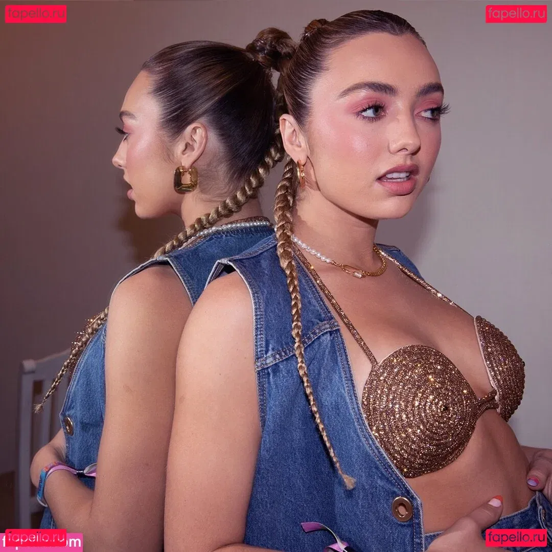 Peyton List Onlyfans Photo Gallery 