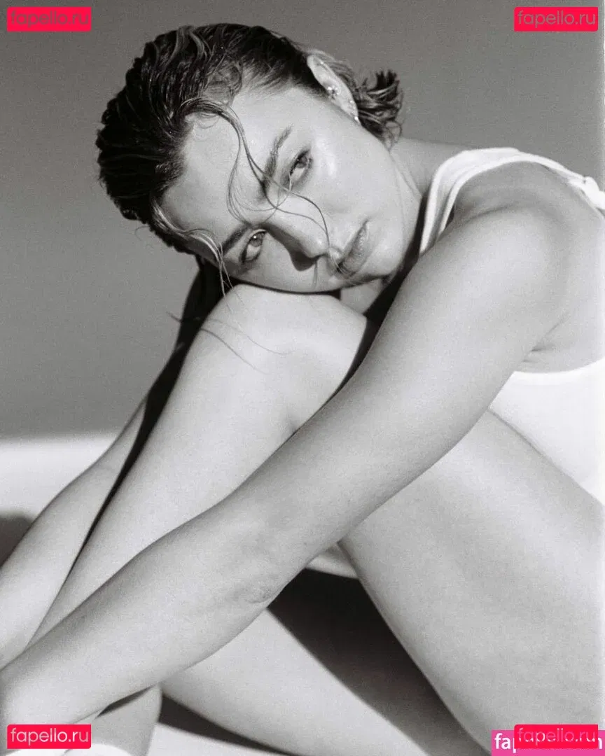 Peyton List Onlyfans Photo Gallery 