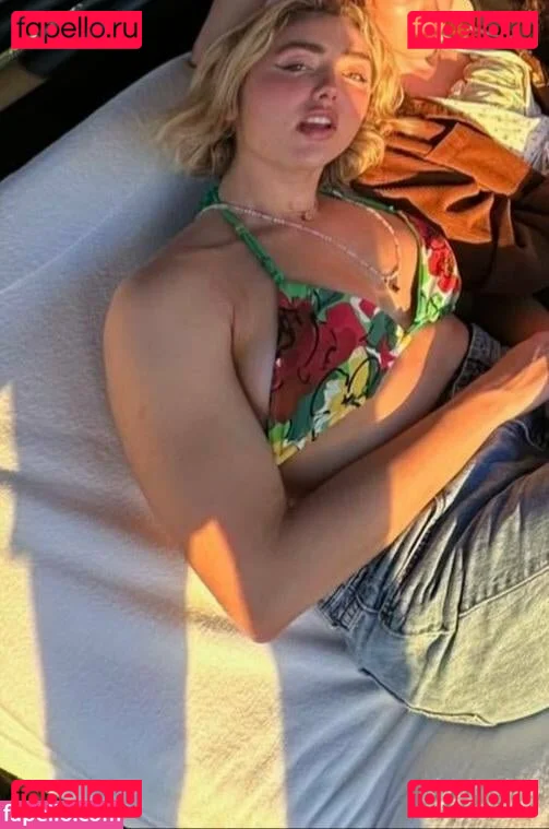 Peyton List Onlyfans Photo Gallery 