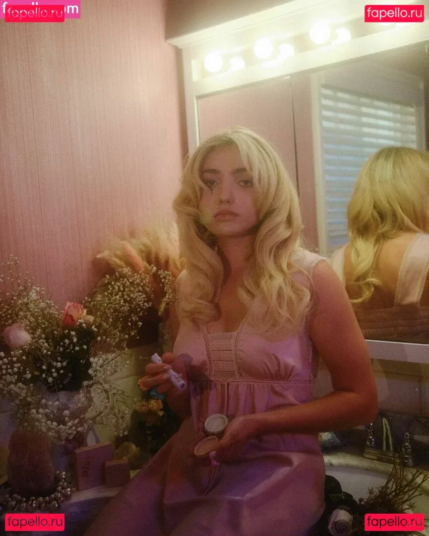 Peyton List Onlyfans Photo Gallery 