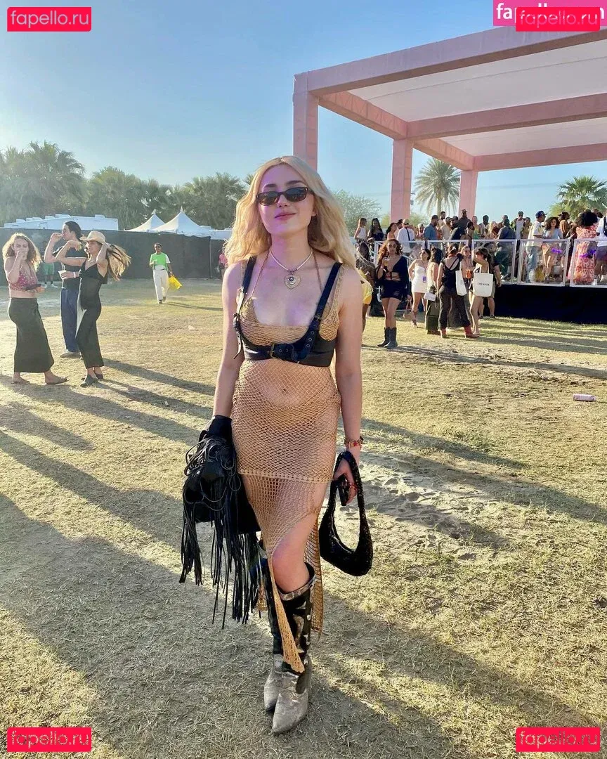 Peyton List Onlyfans Photo Gallery 