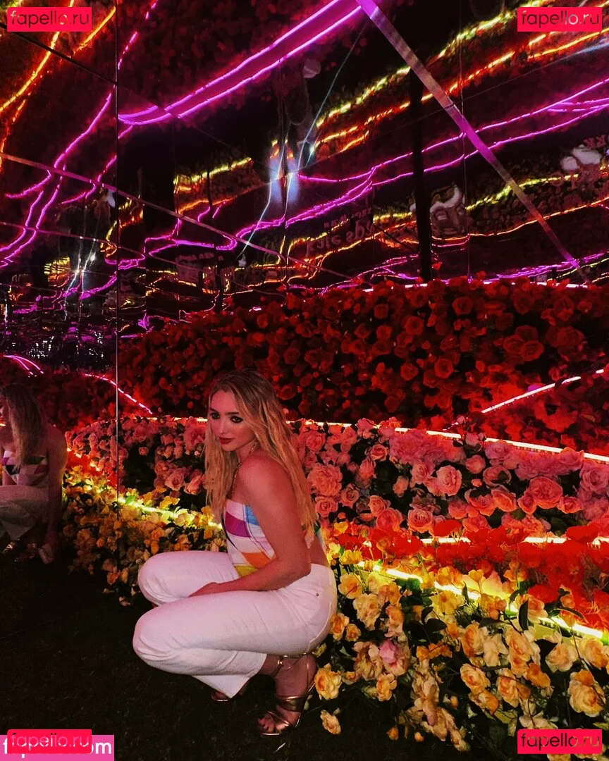 Peyton List Onlyfans Photo Gallery 