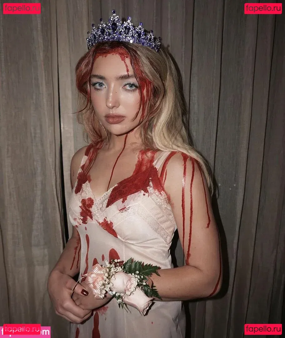 Peyton List Onlyfans Photo Gallery 