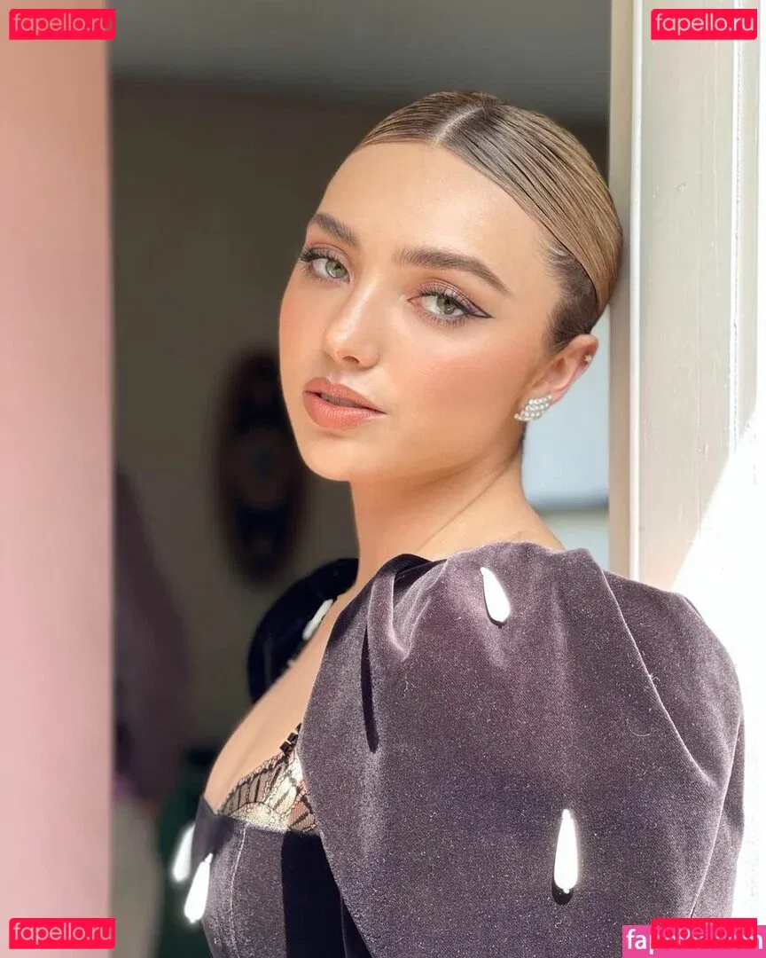 Peyton List Onlyfans Photo Gallery 