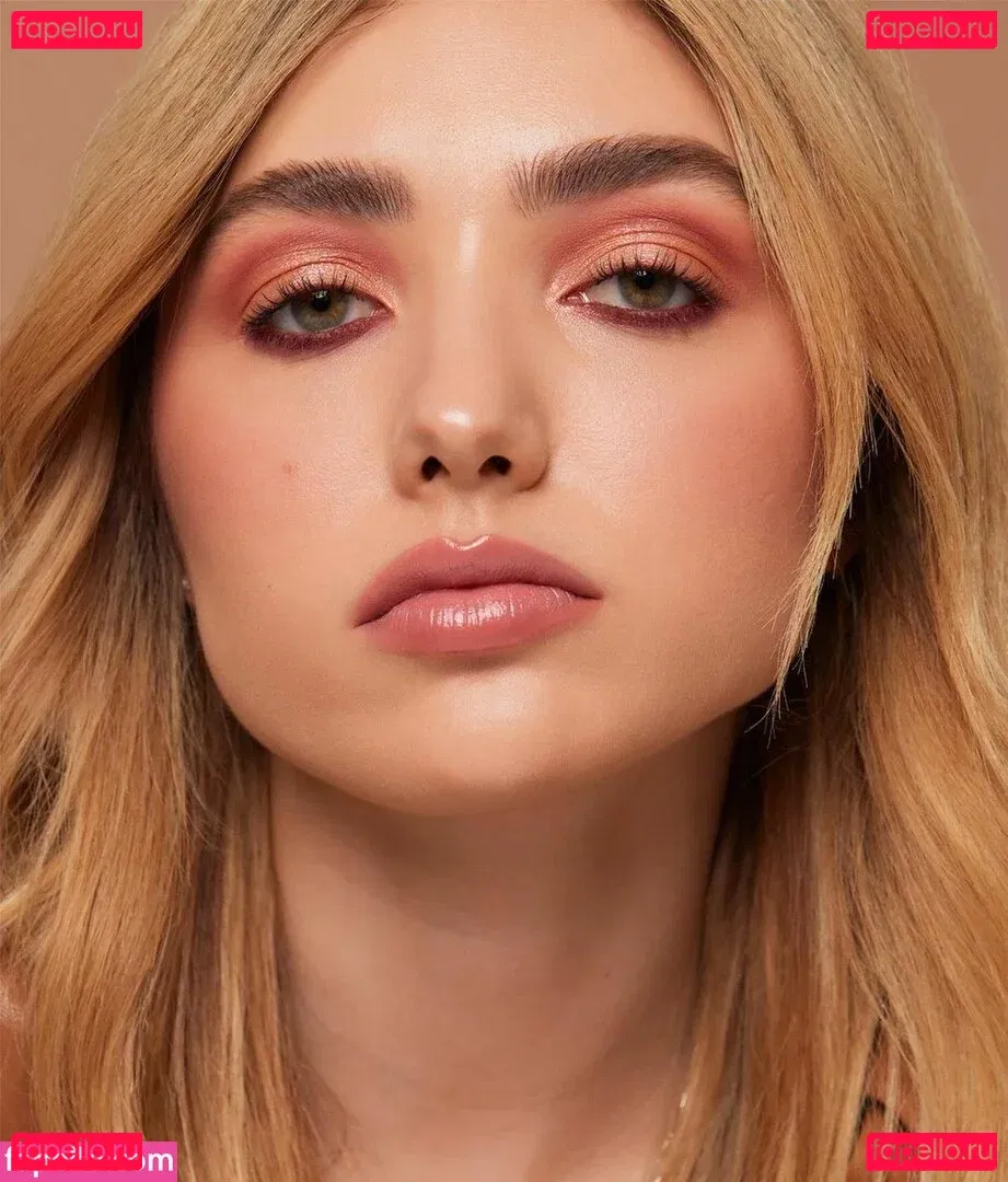 Peyton List Onlyfans Photo Gallery 