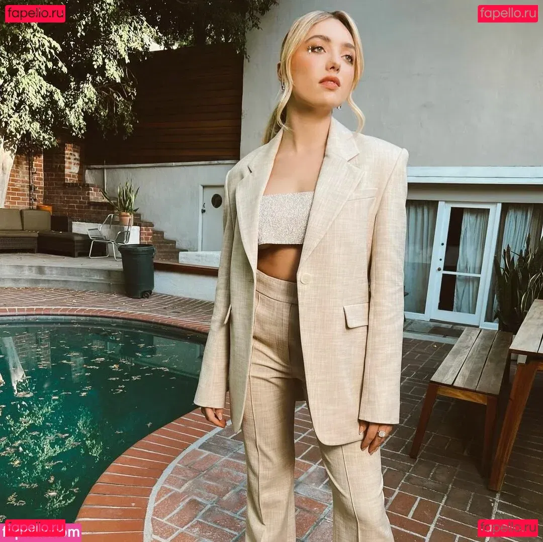 Peyton List Onlyfans Photo Gallery 