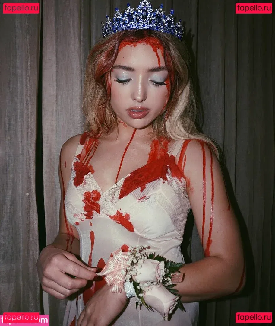 Peyton List Onlyfans Photo Gallery 