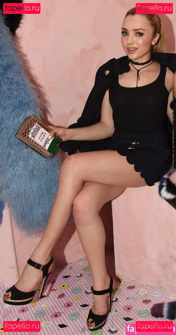 Peyton List Onlyfans Photo Gallery 