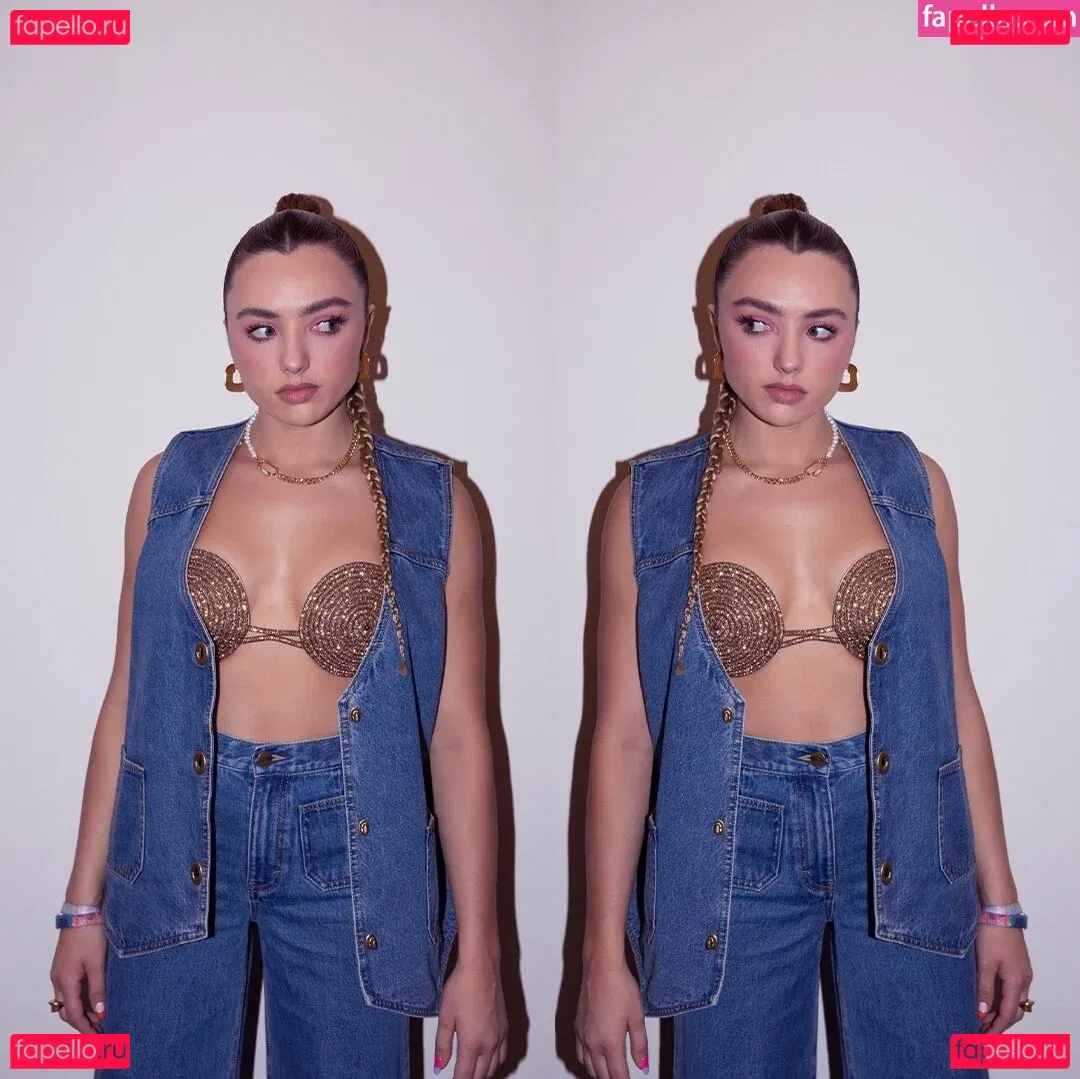 Peyton List Onlyfans Photo Gallery 