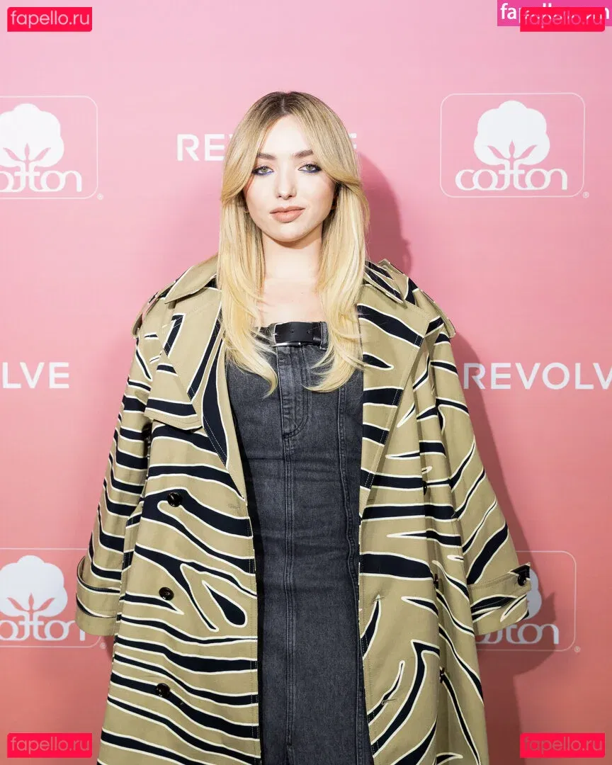 Peyton List Onlyfans Photo Gallery 