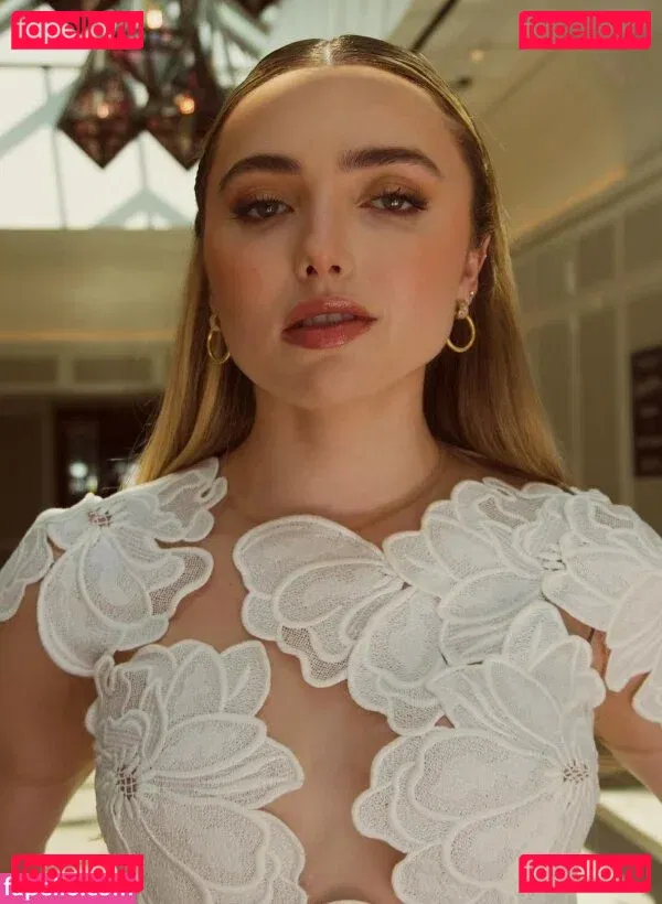 Peyton List Onlyfans Photo Gallery 