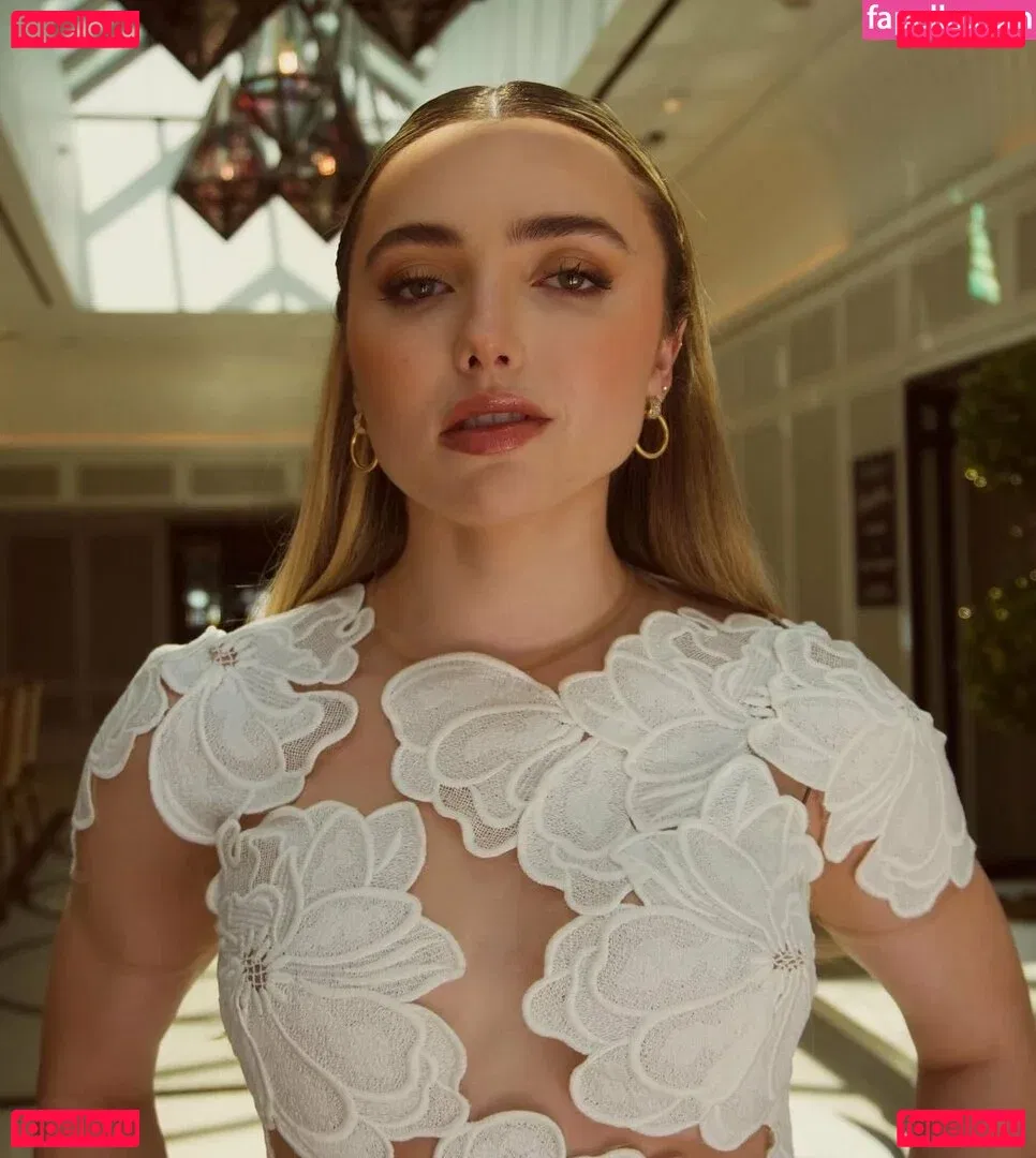 Peyton List Onlyfans Photo Gallery 