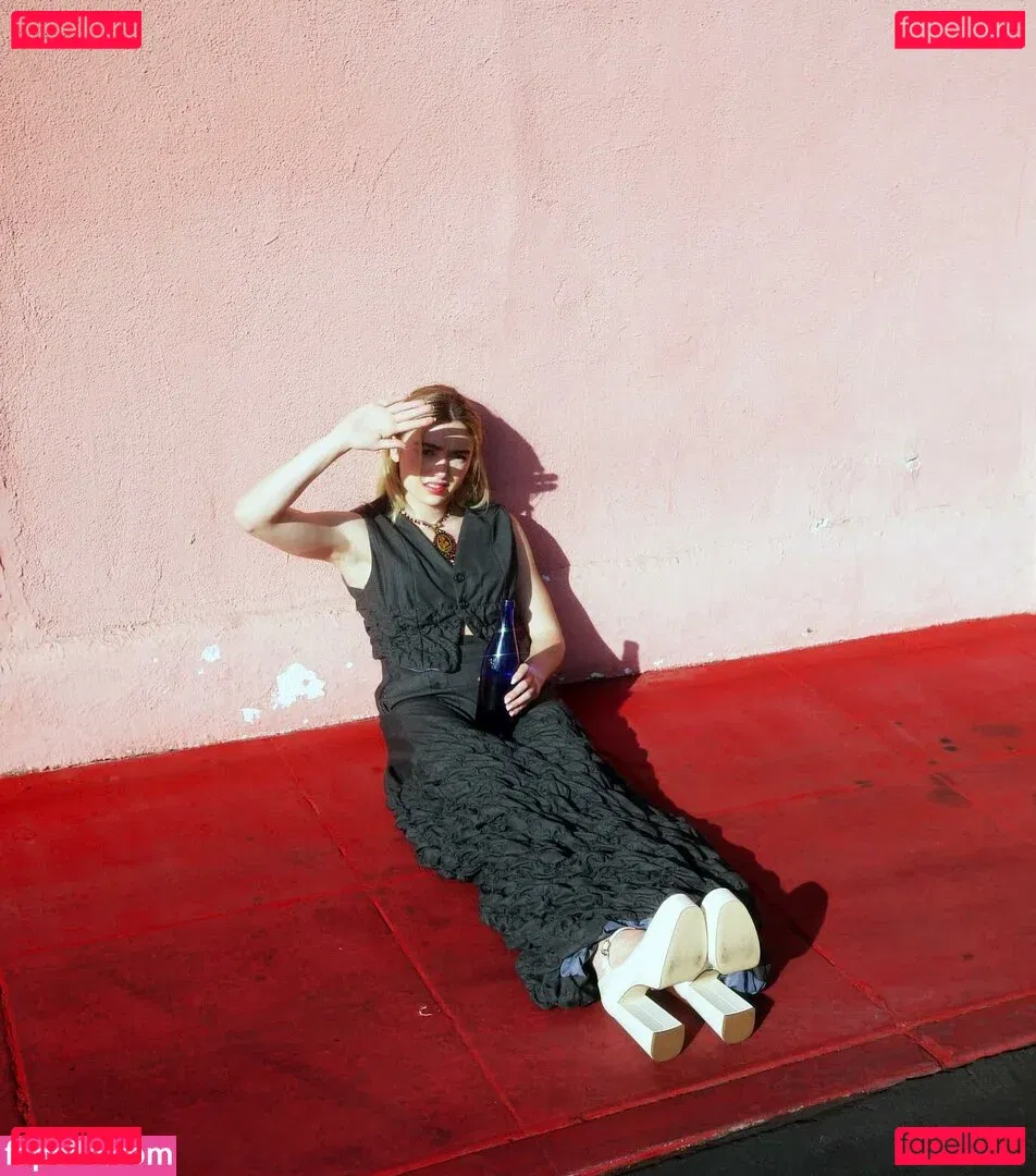 Peyton List Onlyfans Photo Gallery 