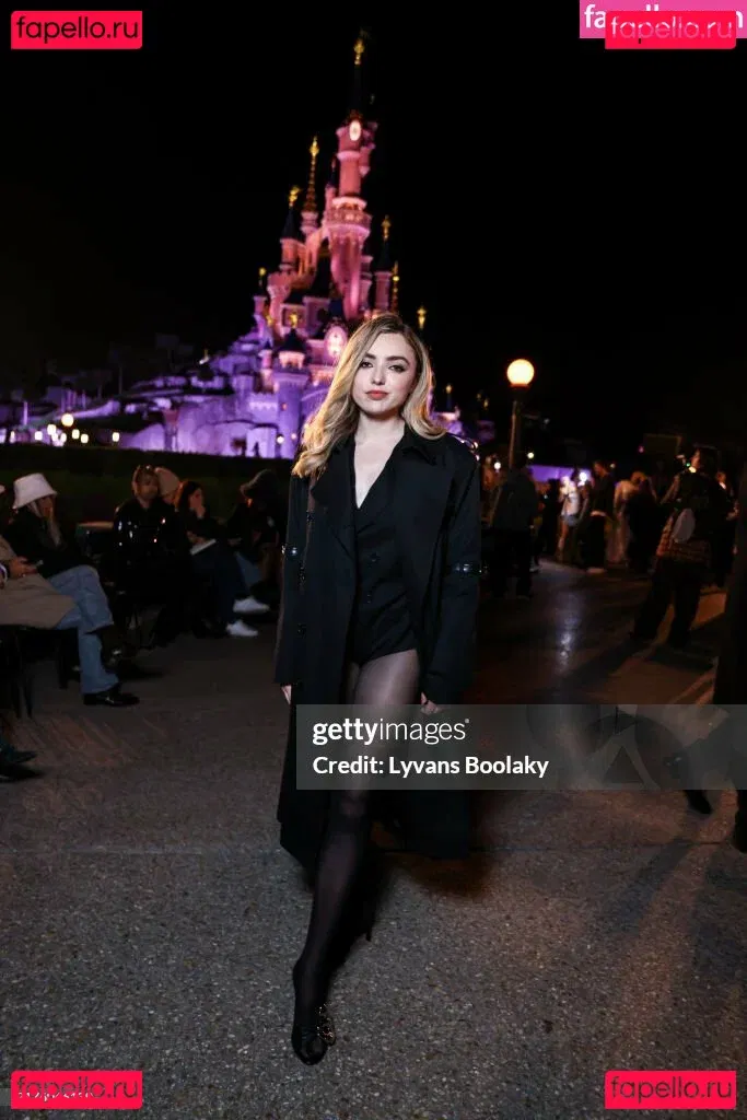 Peyton List Onlyfans Photo Gallery 