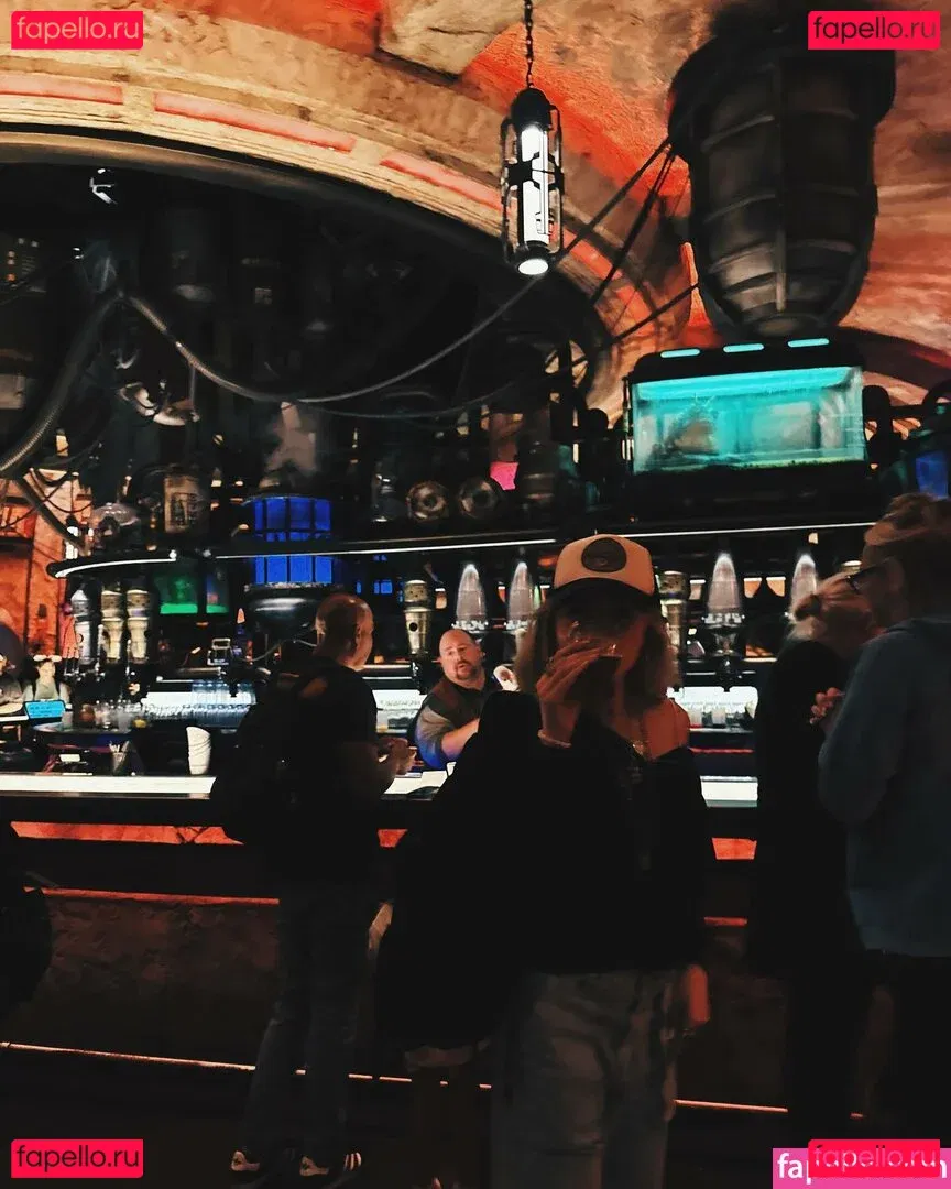 Peyton List Onlyfans Photo Gallery 