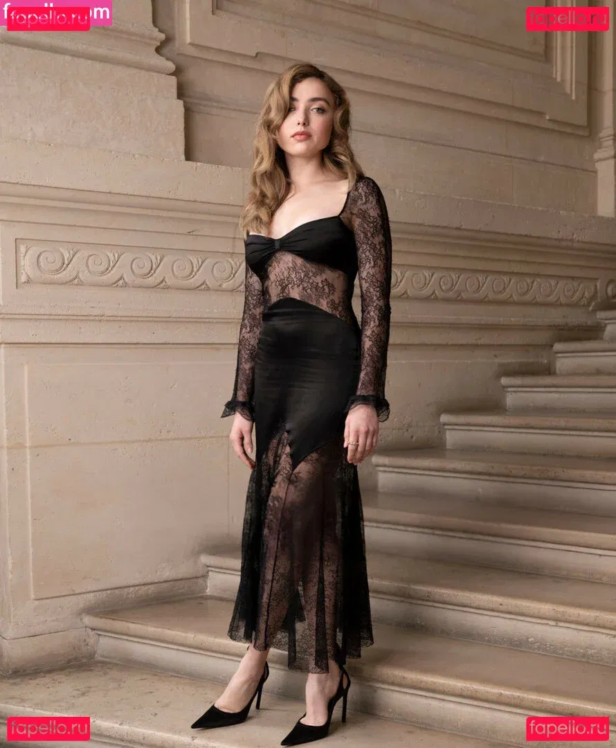 Peyton List Onlyfans Photo Gallery 