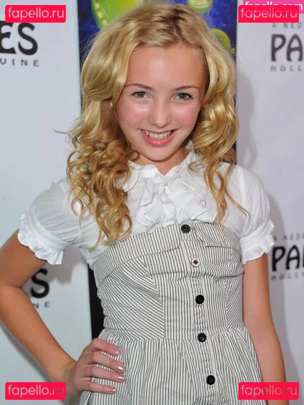Peyton List Onlyfans Photo Gallery 