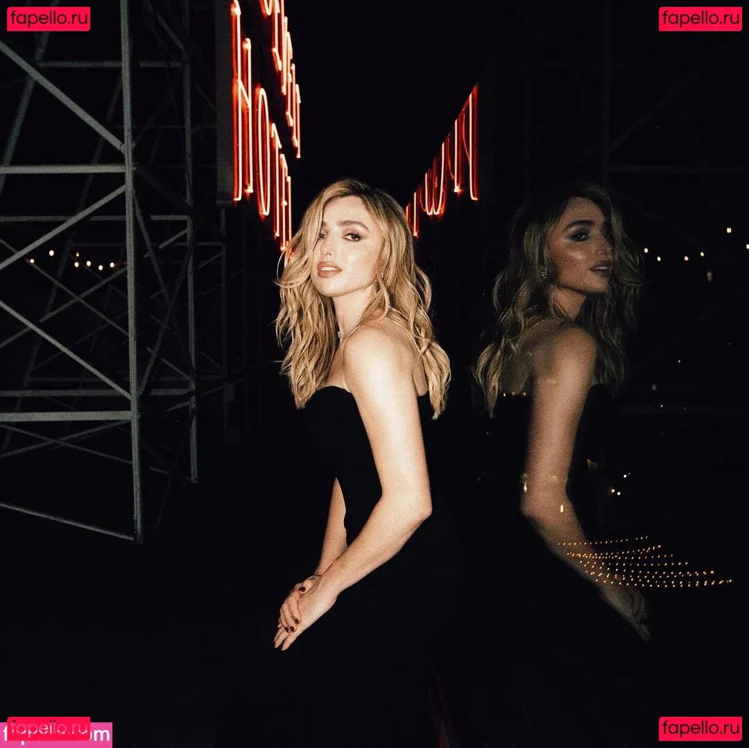 Peyton List Onlyfans Photo Gallery 