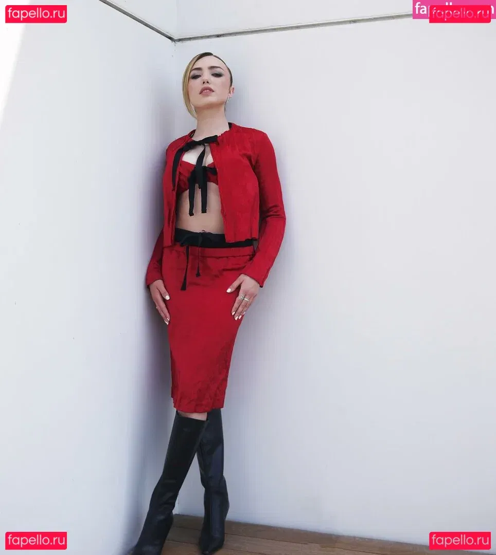 Peyton List Onlyfans Photo Gallery 