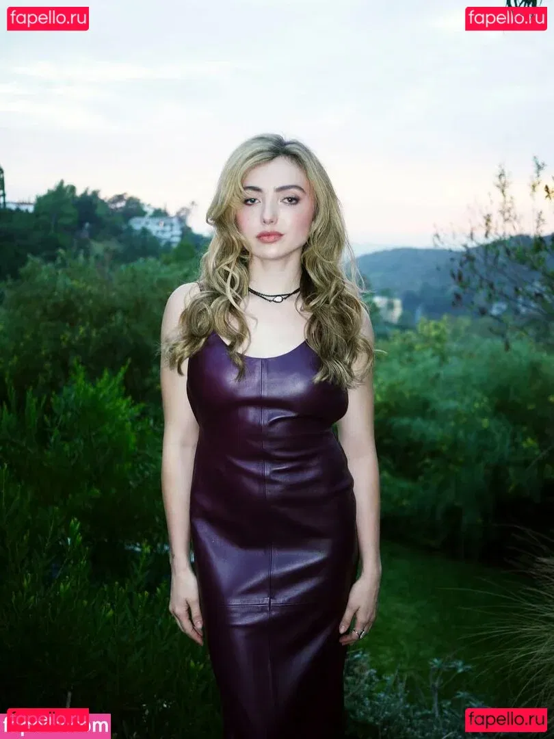 Peyton List Onlyfans Photo Gallery 