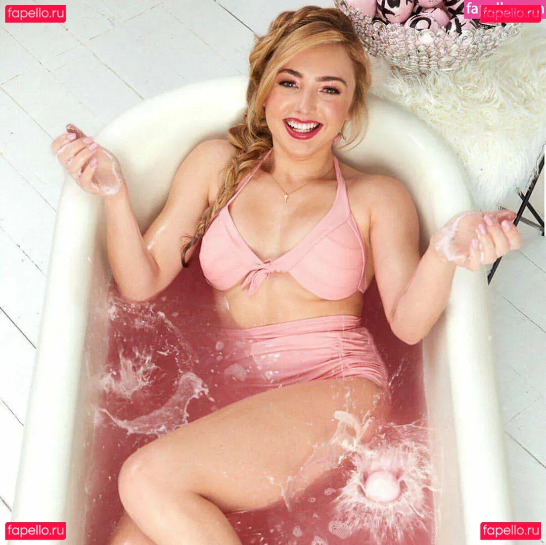 Peyton List Onlyfans Photo Gallery 