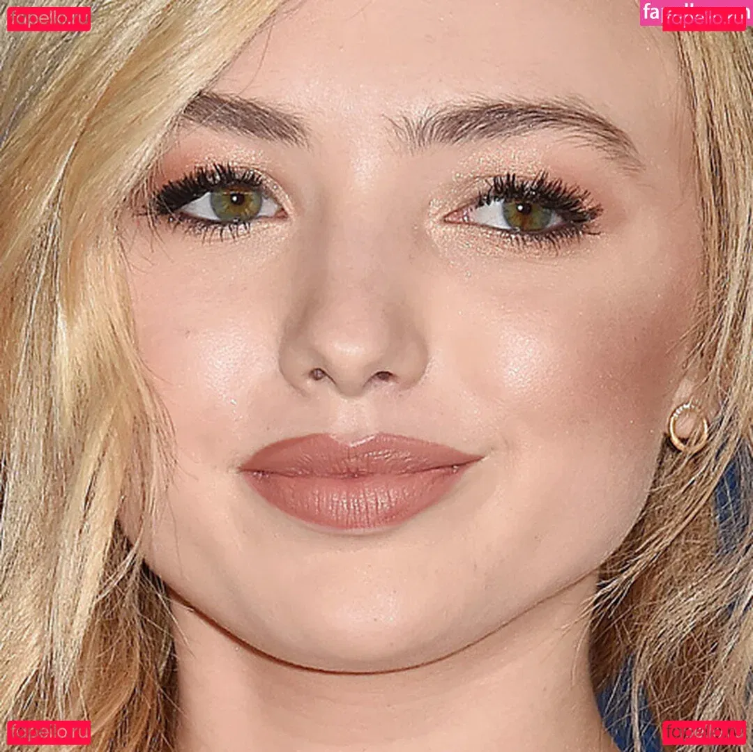 Peyton List Onlyfans Photo Gallery 