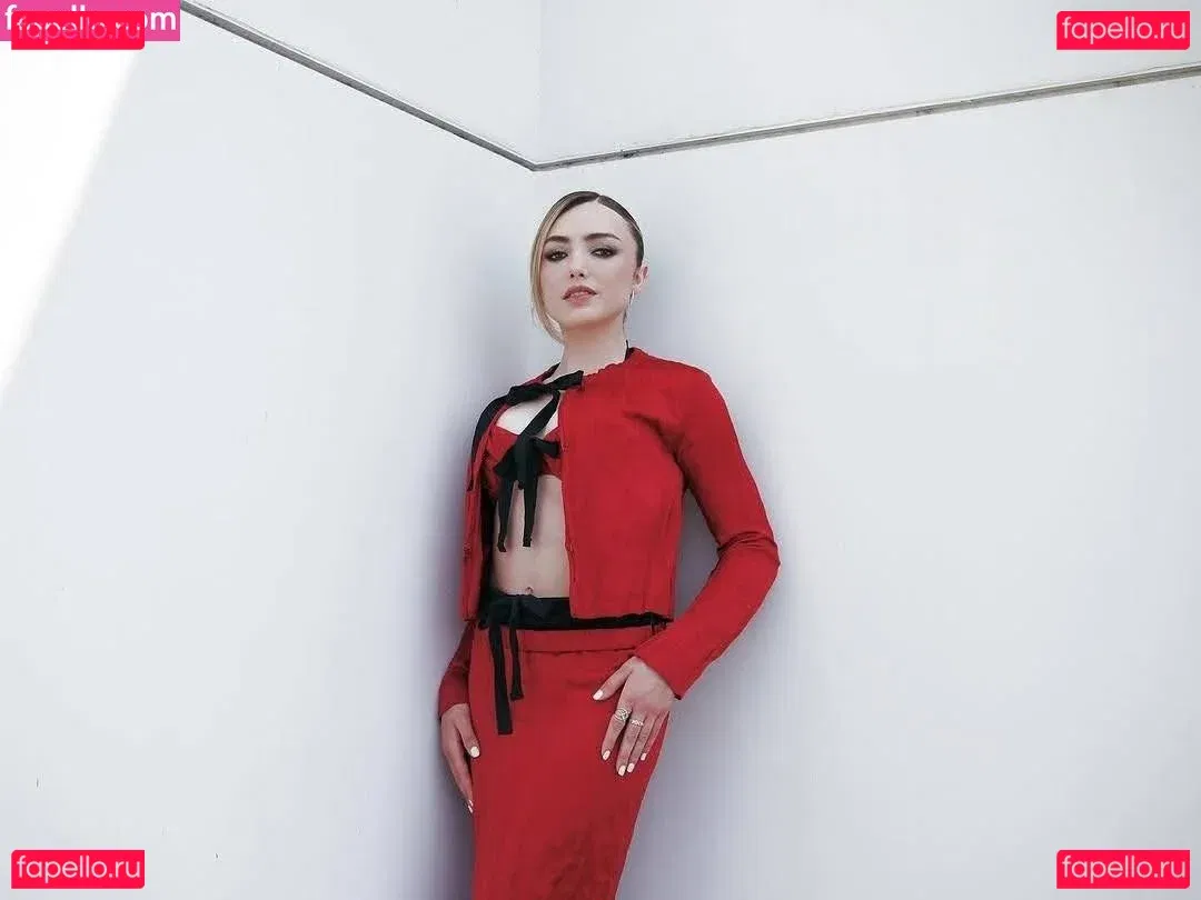 Peyton List Onlyfans Photo Gallery 