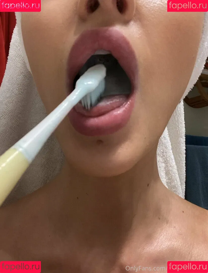 Alyssa Barbara Onlyfans Photo Gallery 