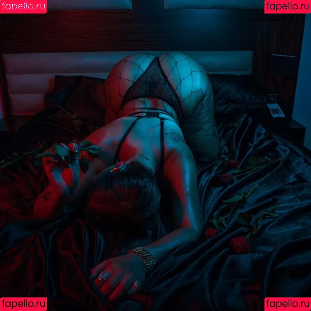 Aniela Onlyfans Photo Gallery 