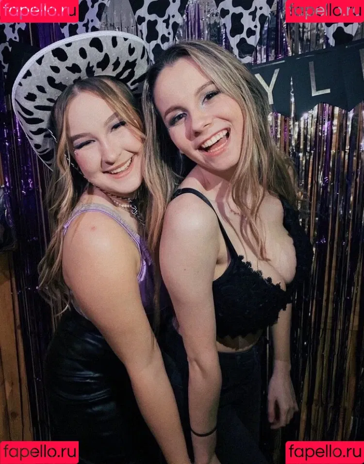 Aniela Onlyfans Photo Gallery 