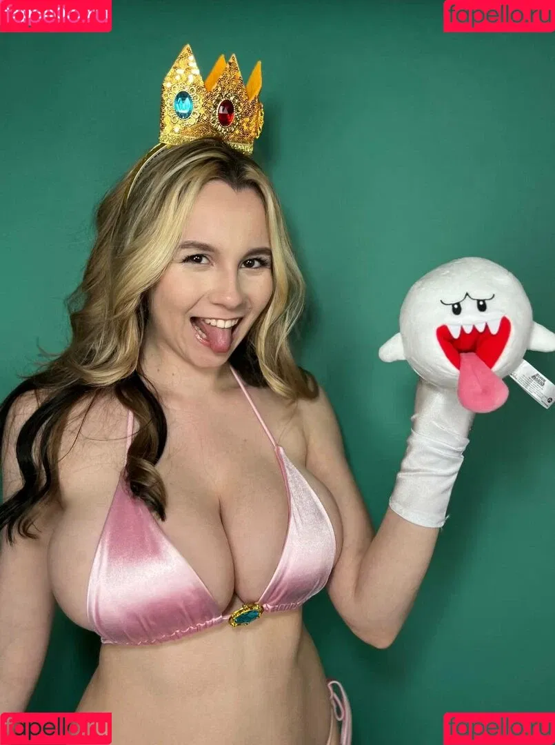 Aniela Onlyfans Photo Gallery 