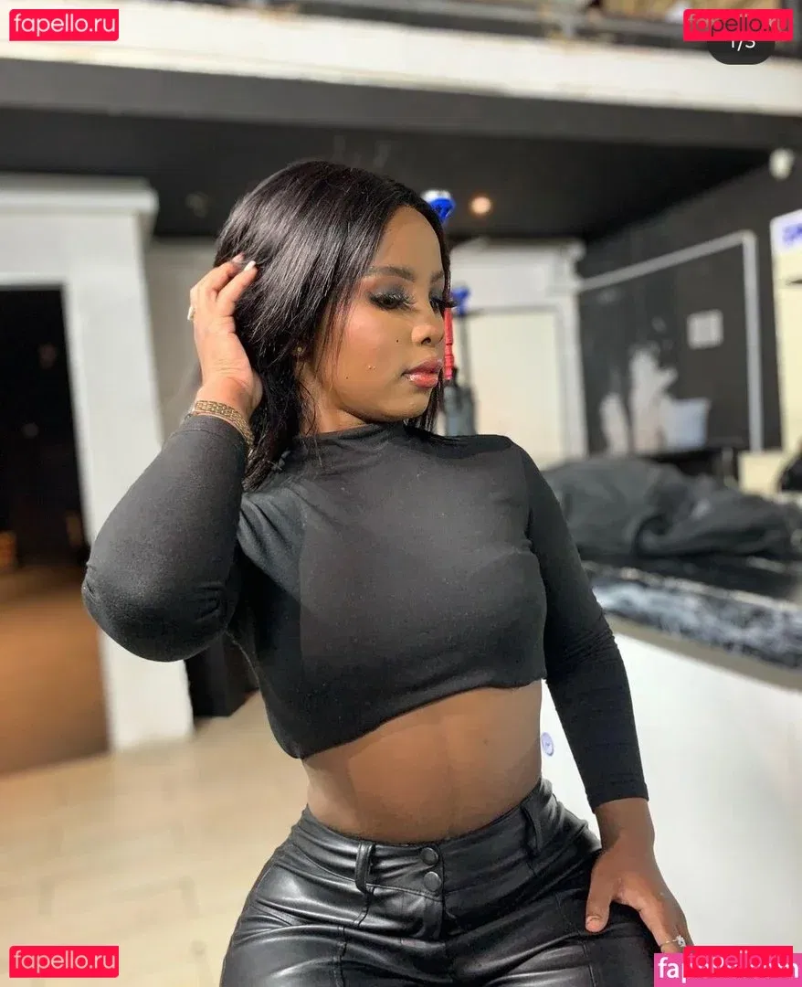 Aniela Onlyfans Photo Gallery 