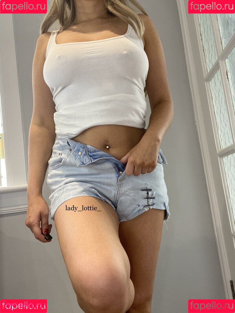 Lady Lottie Onlyfans Photo Gallery 