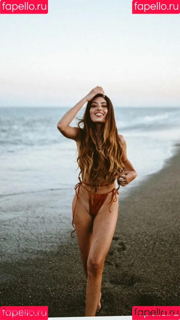 Sara Fructuoso Onlyfans Photo Gallery 