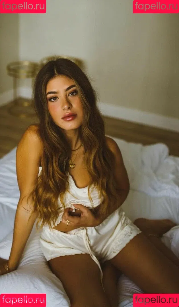 Sara Fructuoso Onlyfans Photo Gallery 