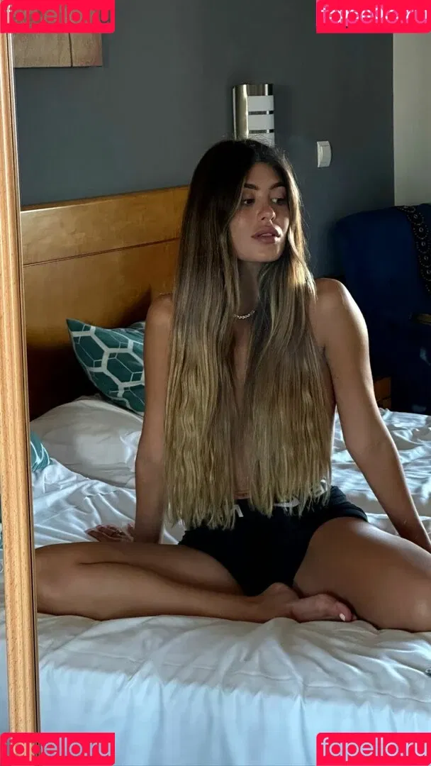 Sara Fructuoso Onlyfans Photo Gallery 