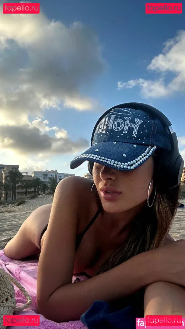 Sara Fructuoso Onlyfans Photo Gallery 