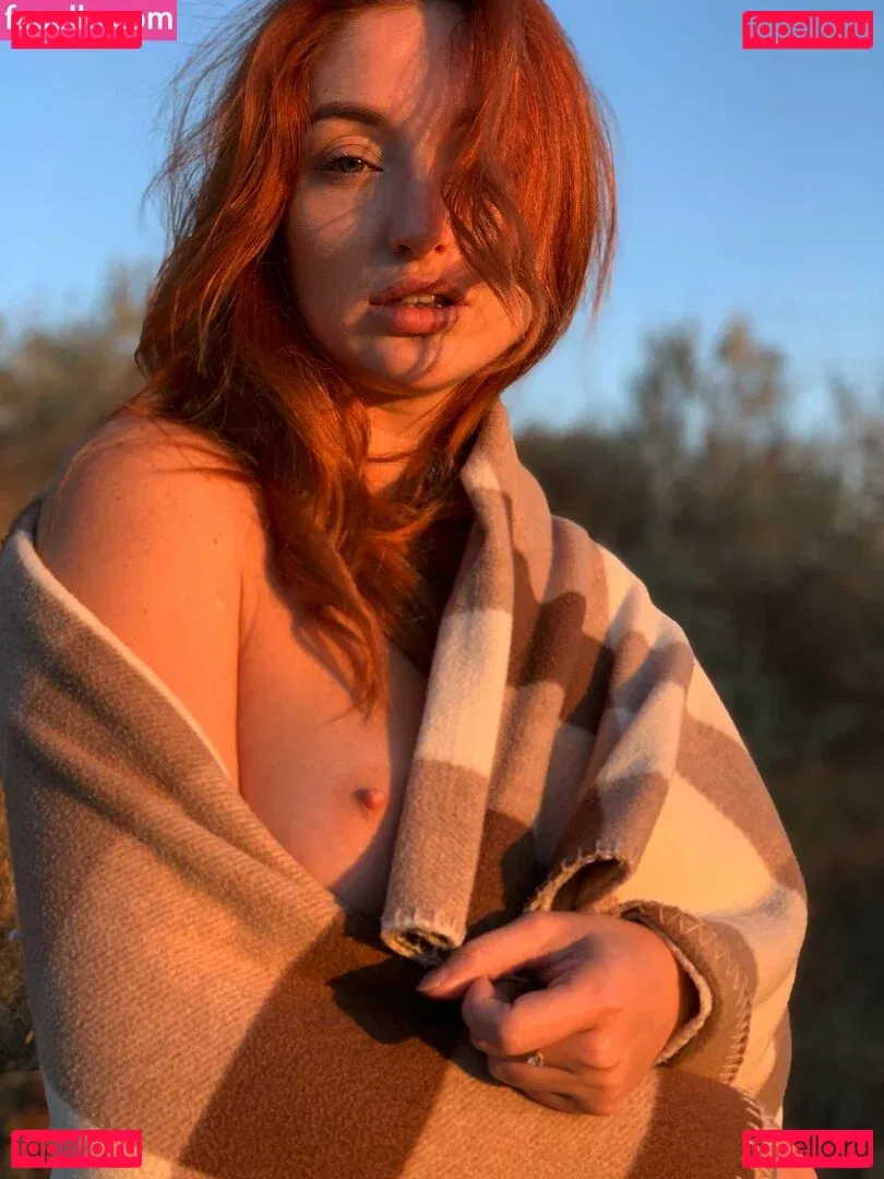 redfoxofficial Onlyfans Photo Gallery 