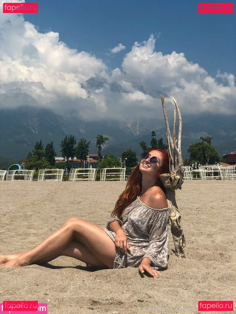 redfoxofficial Onlyfans Photo Gallery 