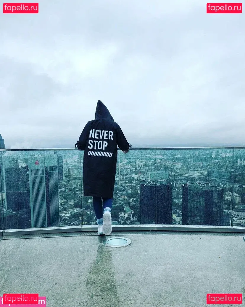 redfoxofficial Onlyfans Photo Gallery 