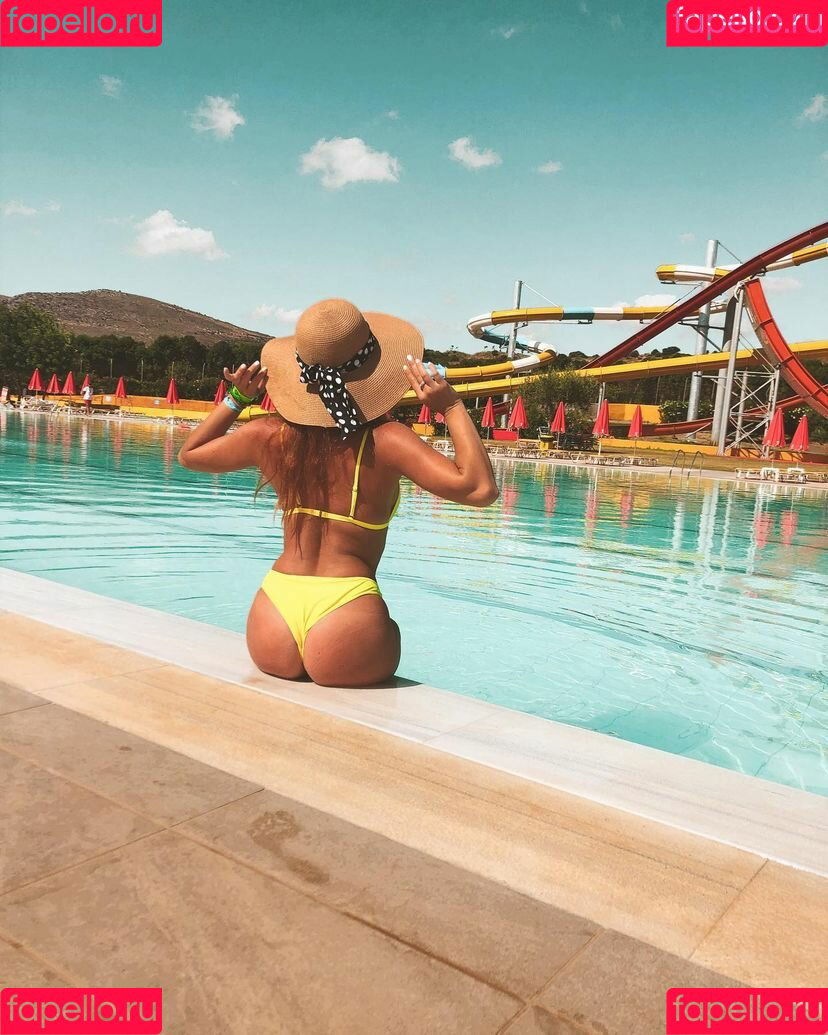 redfoxofficial Onlyfans Photo Gallery 